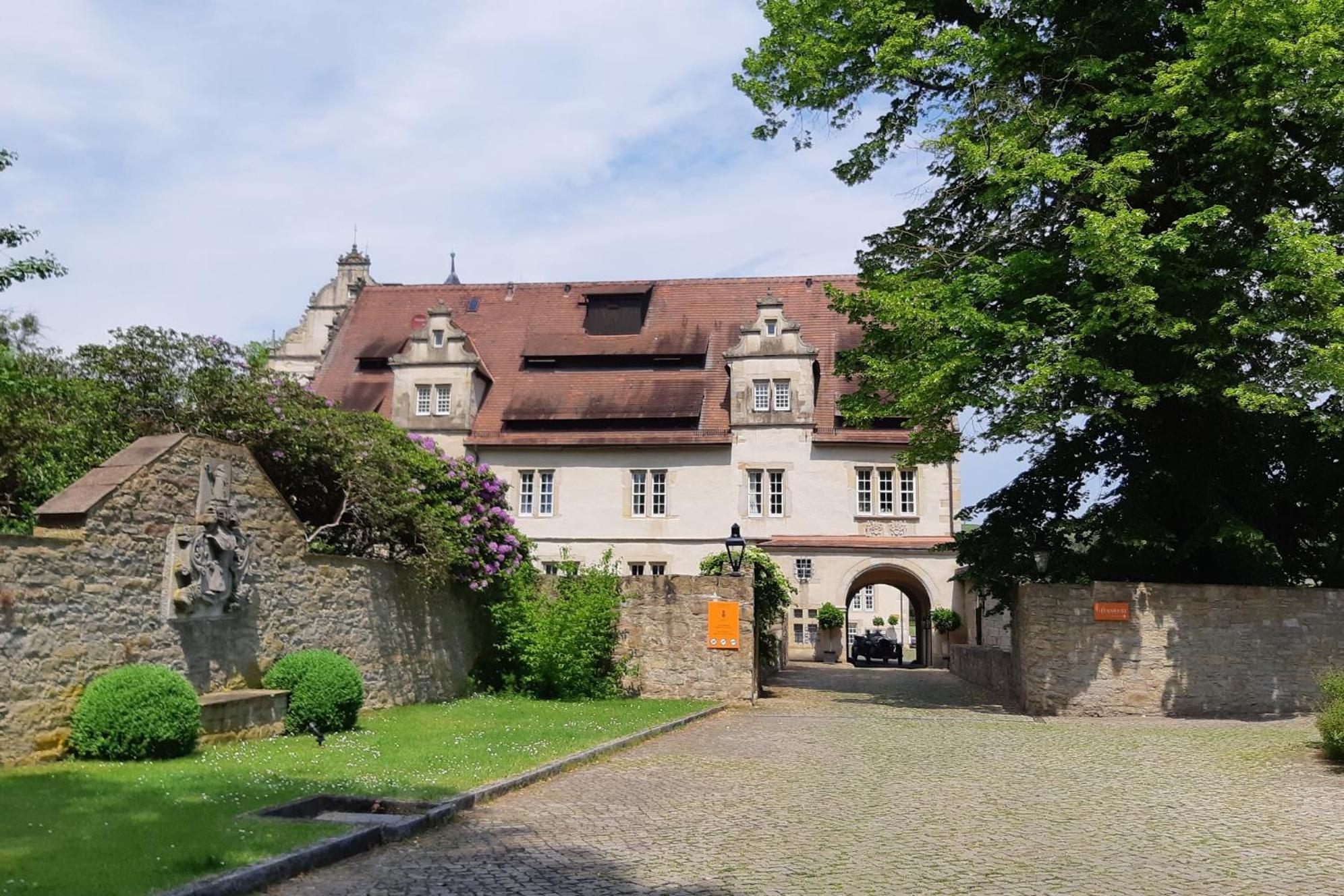 Schlosshotel Munchhausen Aerzen Exterior photo